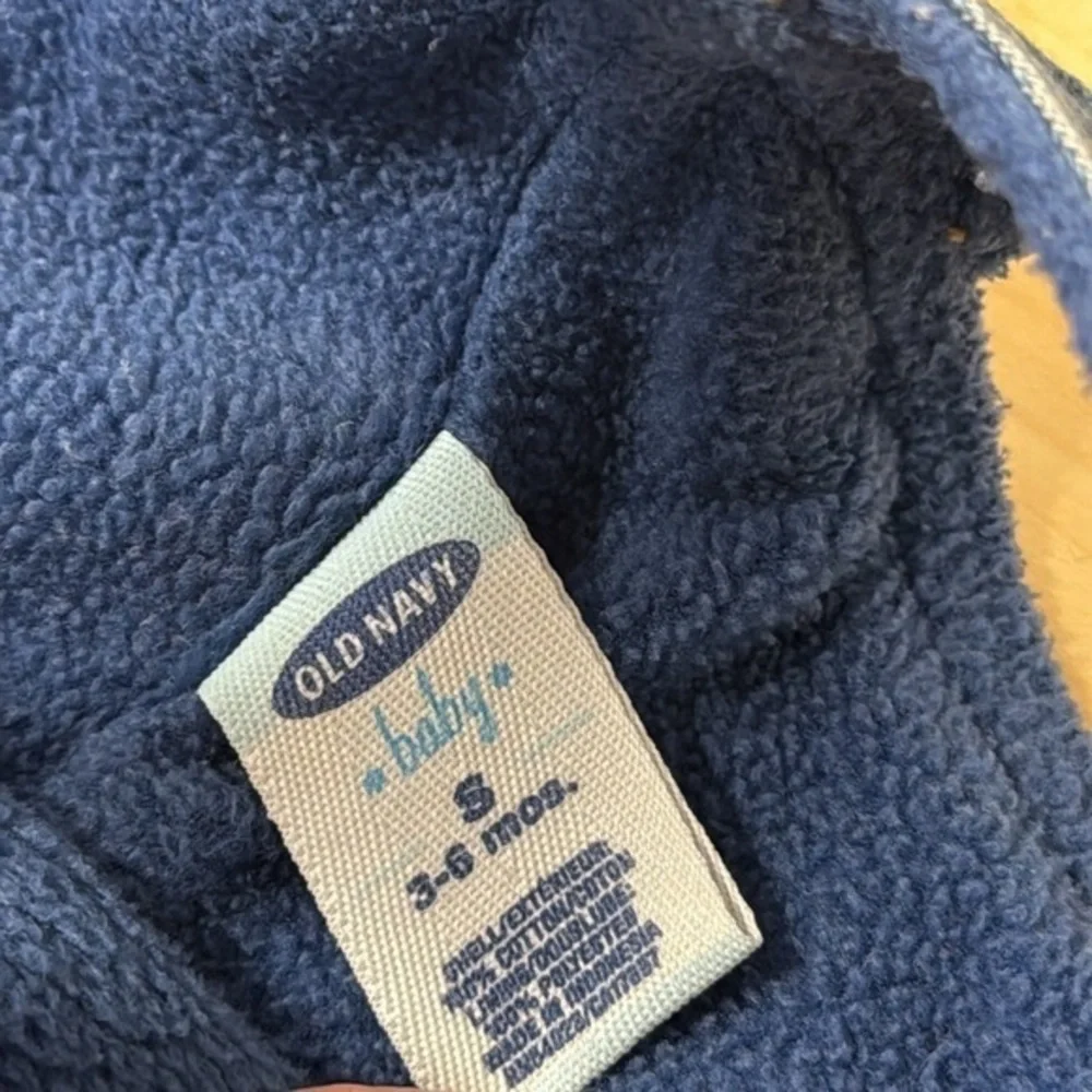 Old Navy baby blue fleece lined overall denim jean bibs. Size small‎ 3-6 mos